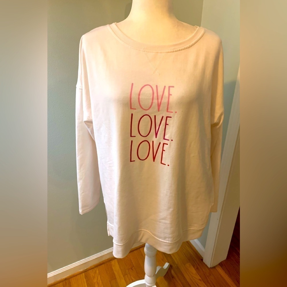 Rae Dunn Love sweatshirt, size M